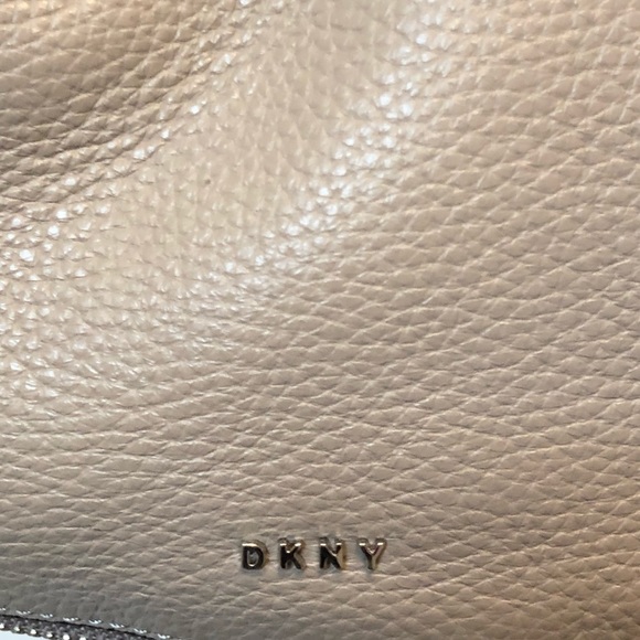 DKNY leather kidney bean purse - Picture 2 of 5